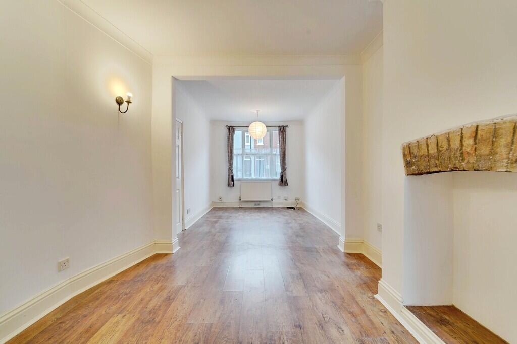 Salisbury Street, Bedford photo 3