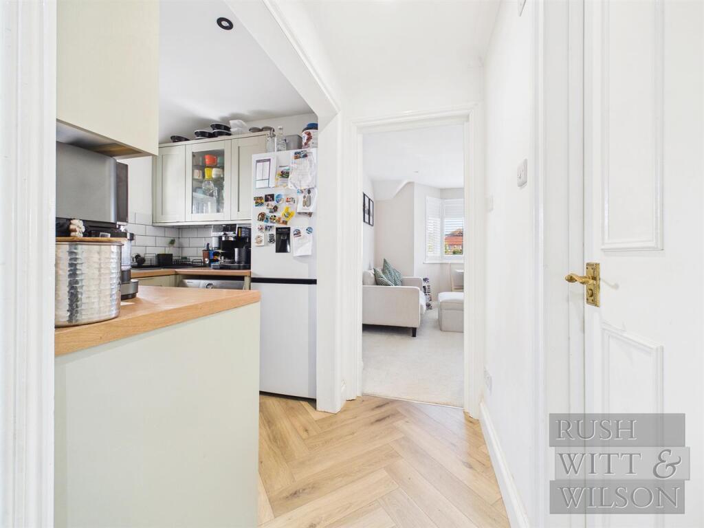 Apartment in Bexhill-on-Sea, Little Common - View 3