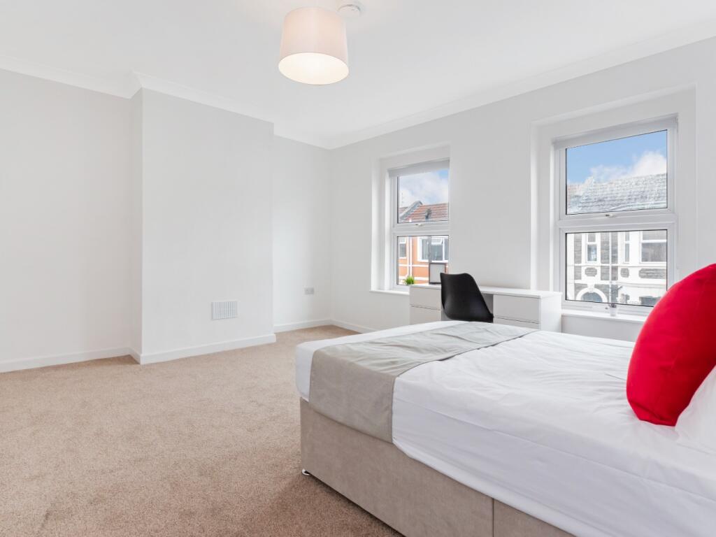 4 bedroom terraced house for rent