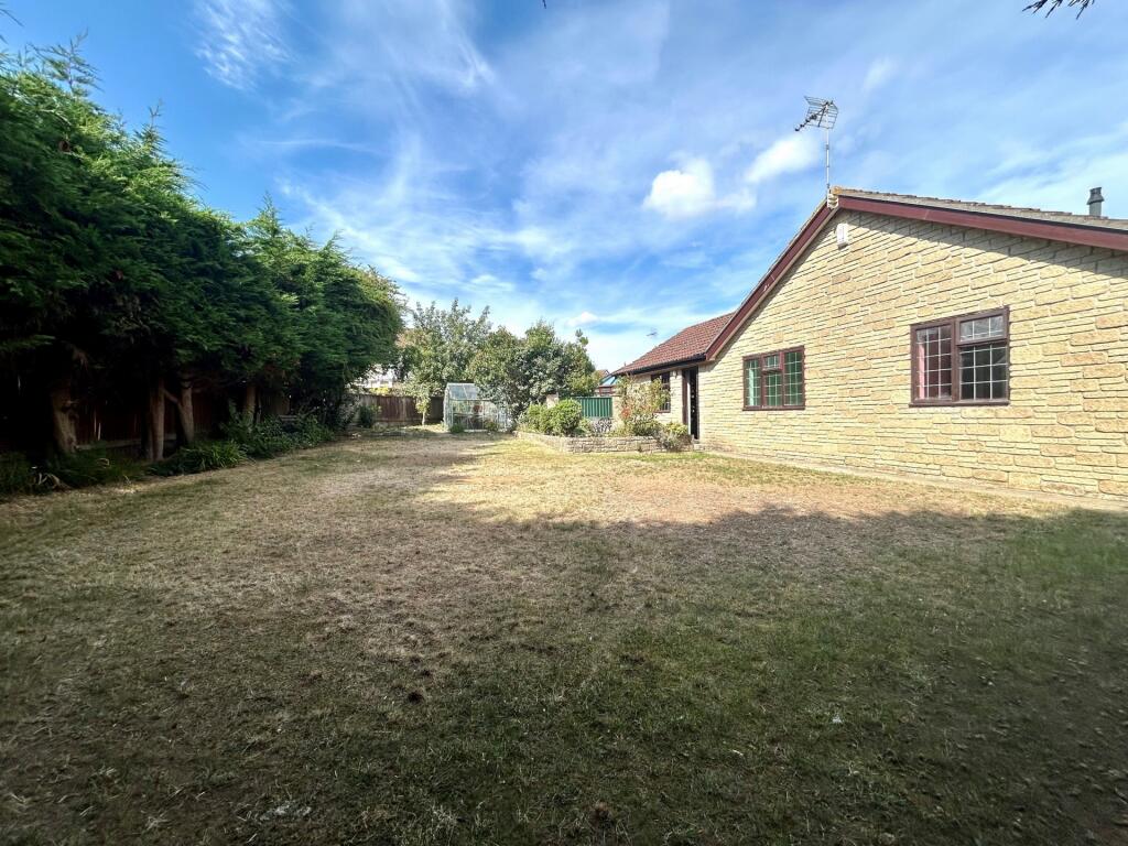 Additional image 16 of Sutton Grange, Yeovil, BA21