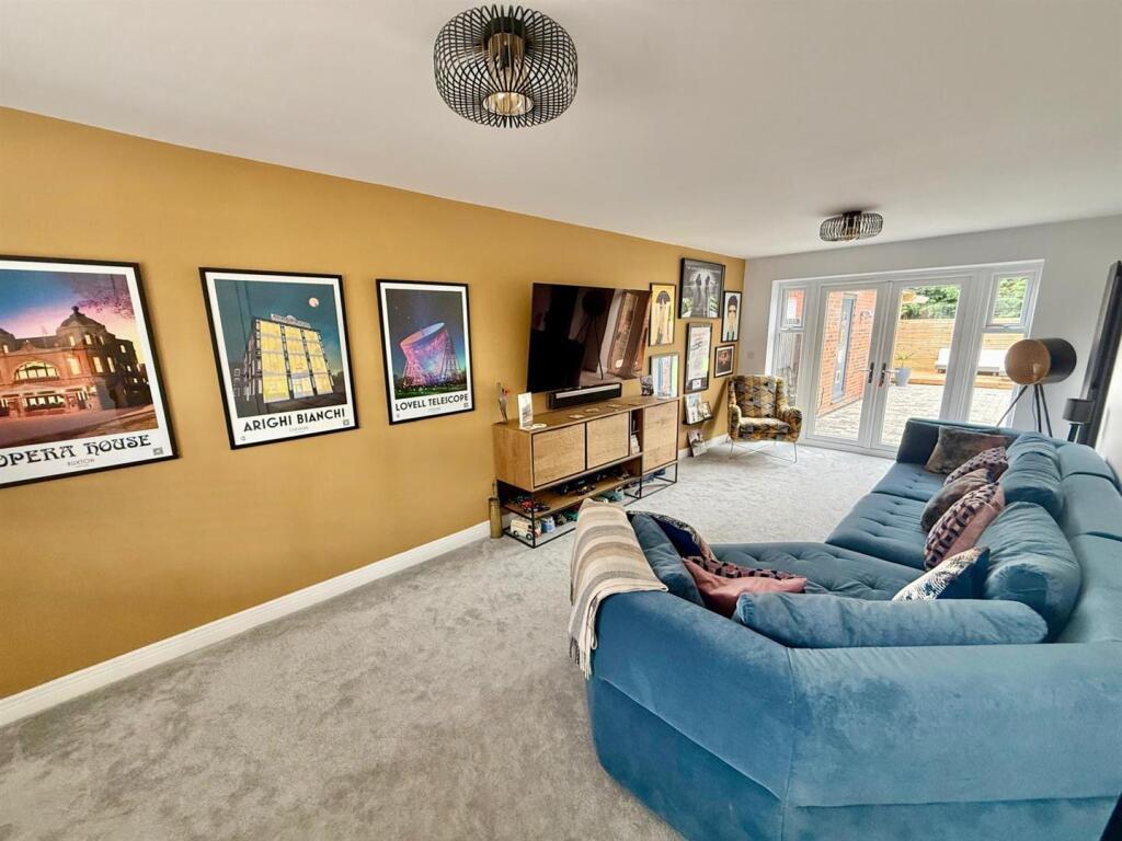 House in Crewe - View 4