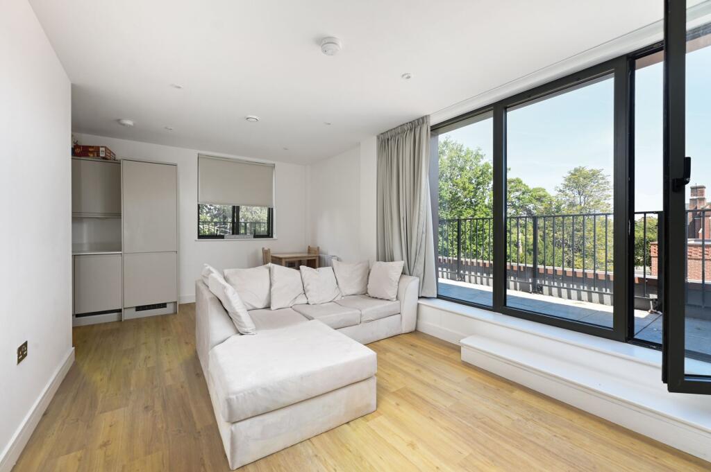 Main image of property: Farnborough Road, Farnborough, GU14