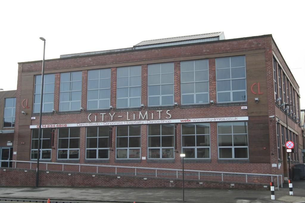 Main image of property: PENISTONE ROAD, Sheffield, S6