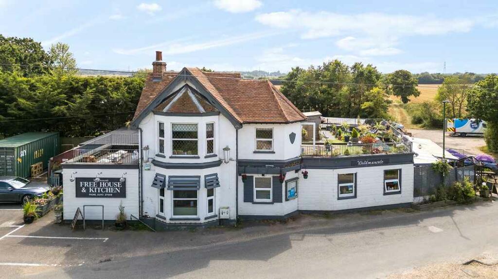 Main image of property: S-419576 - Woodmancote , Woodmancote Lane, Emsworth PO10 8RD