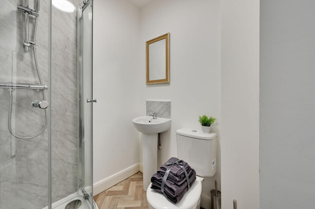 Additional image 90 of Church Street, Burnley, Lancashire, BB11 2RS