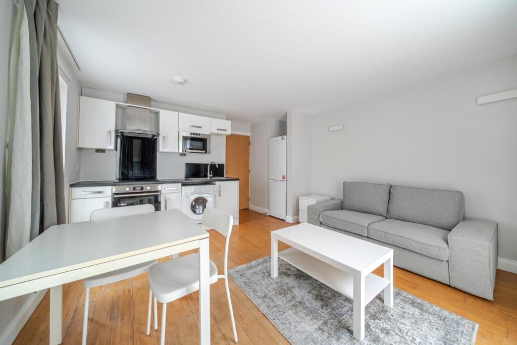 Main image of property: Wandsworth High Street, Wandsworth, London, SW18