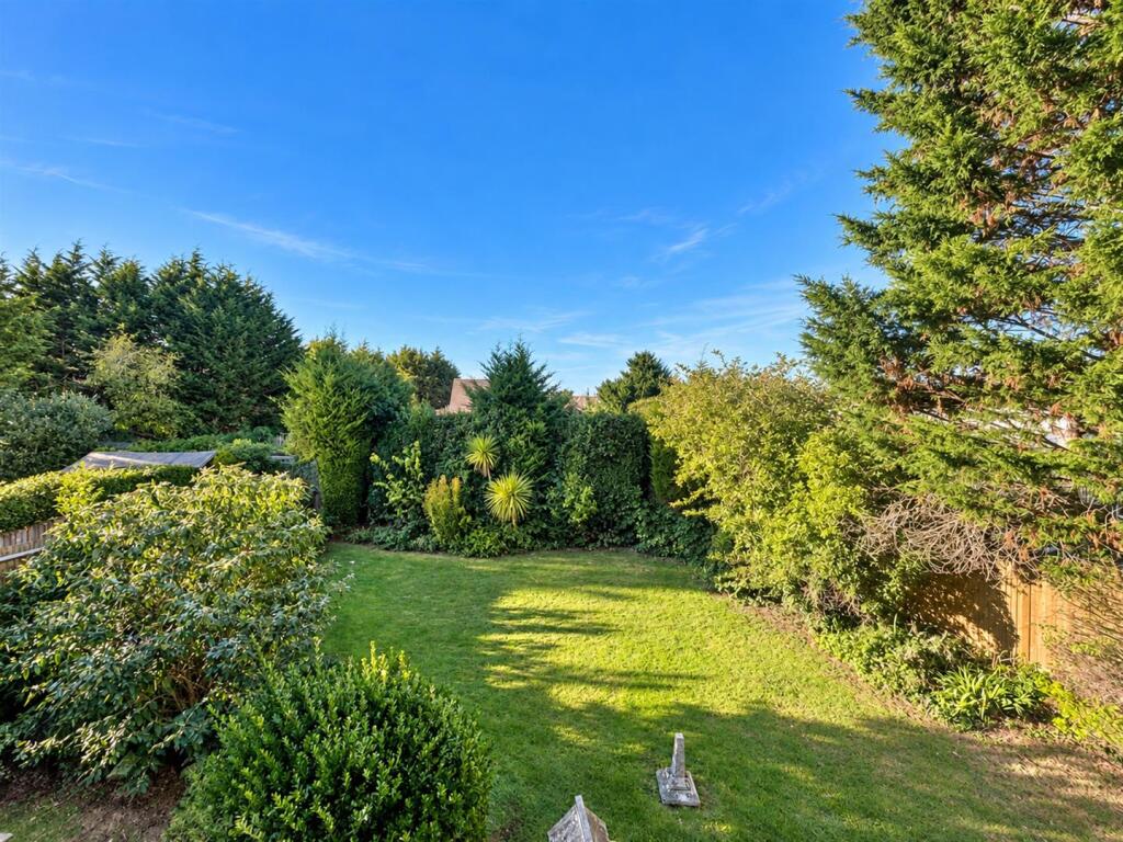 House in Brighton - View 2