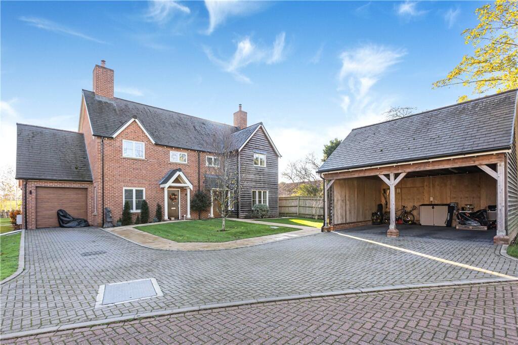 3-bed semi-detached on Couling Close, Yarnton, Kidlington, OX5, £750,000