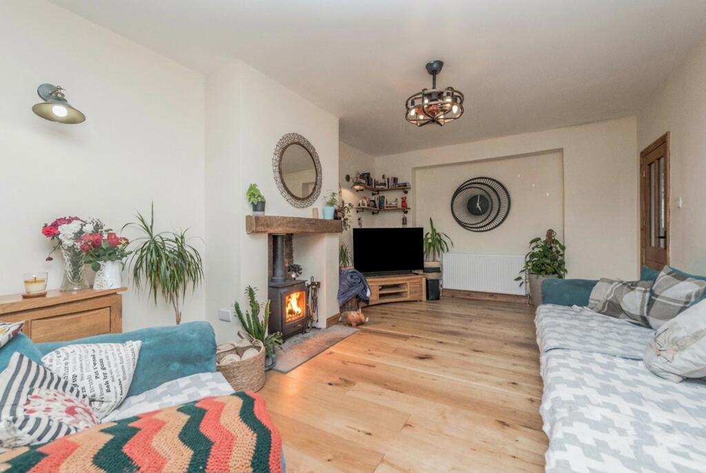 Elm Grove, Gomersal, Cleckheaton, West Yorkshire, BD19 photo 3