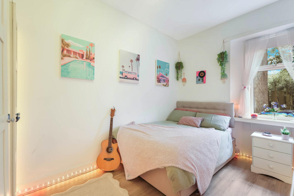 1a The Glebe, Main Street, St Ninians, Stirling, FK7 9AN - View 6