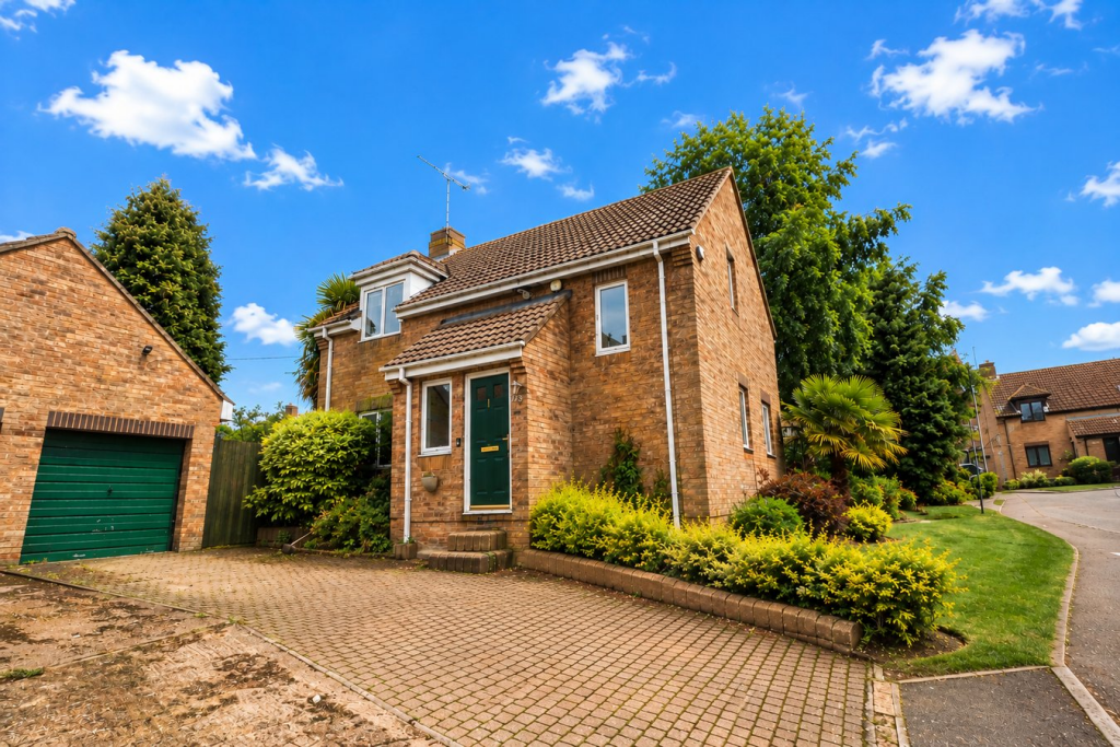 Main image of property: Springer Straight, Northampton, NN4