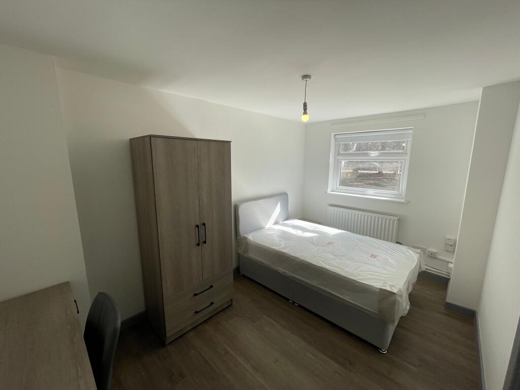 Apartment in Ipswich - View 3