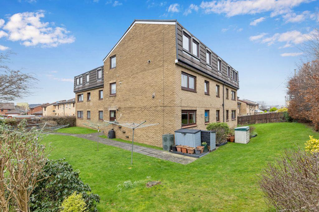 Main image of property: 41 (flat 3), Laichpark Road, Chesser, Edinburgh, EH14 1UP
