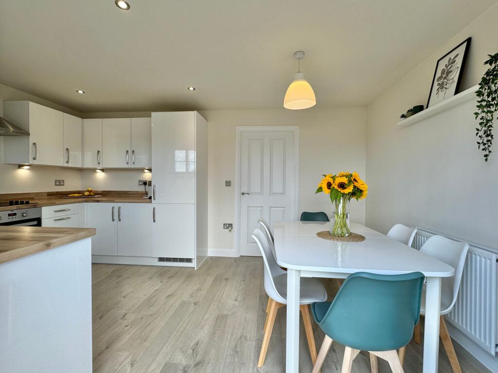 House in Torquay - More