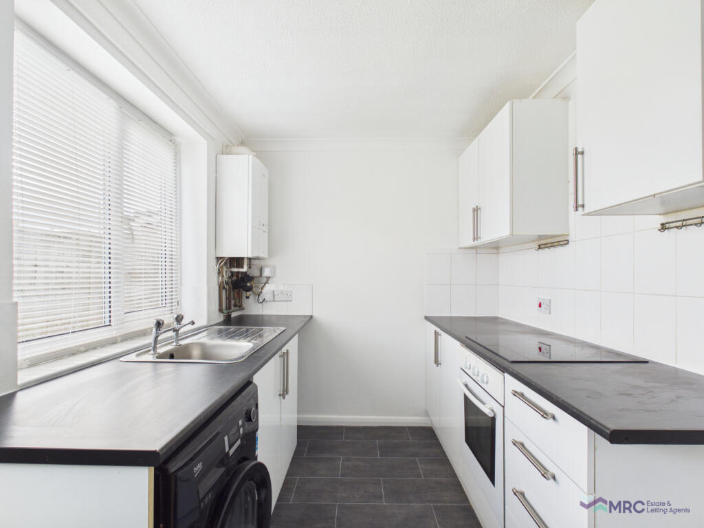 Main image of property: Fountain Road, Hull, HU2