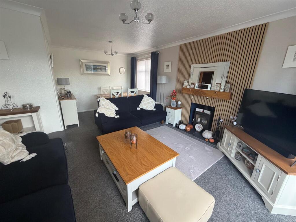 Rushmere Way, Rushden photo 4