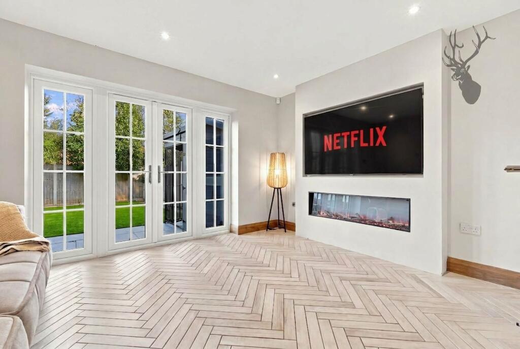 House in Romford - View 4