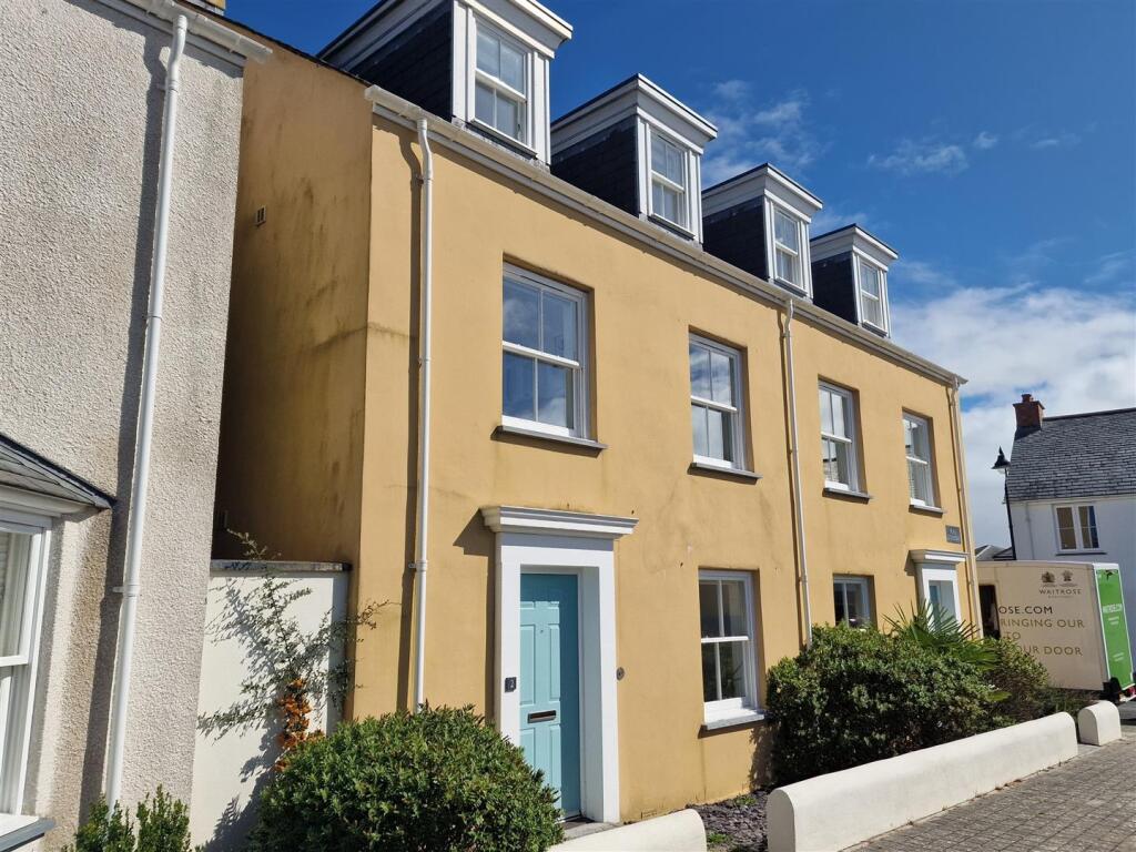 Main image of property: Plas Lethesow, Nansledan, Newquay