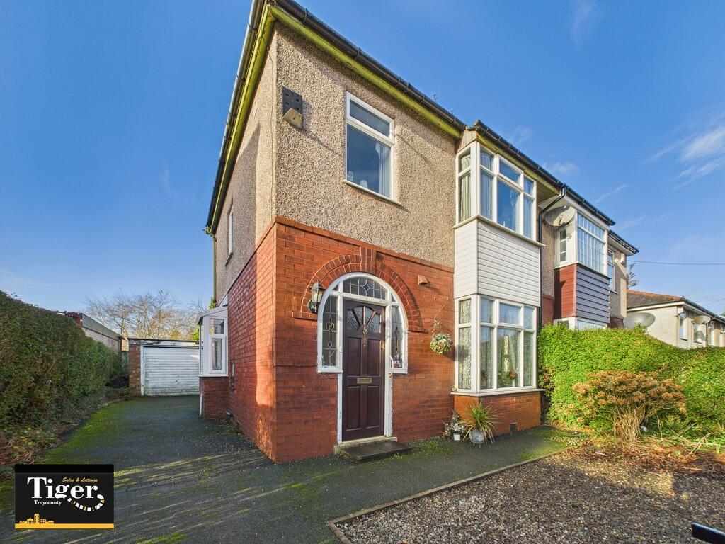 Main image of property: Moorside Avenue, Ribbleton
