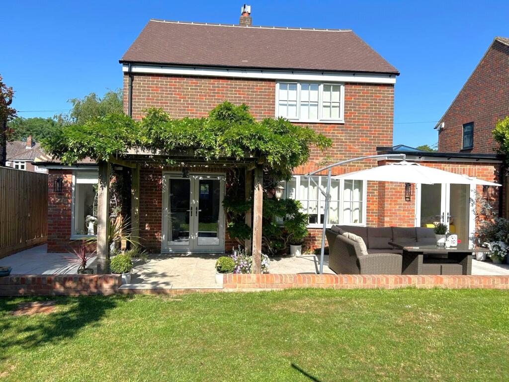 House in Buckinghamshire, Chesham - View 4