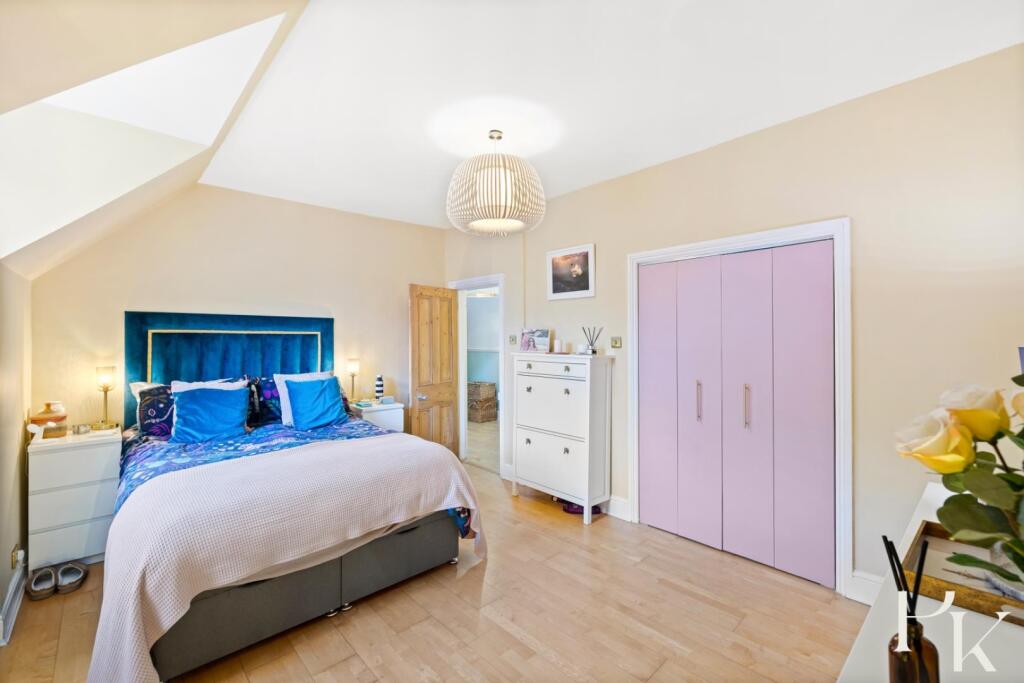 Fourth Avenue, Hove - View 6