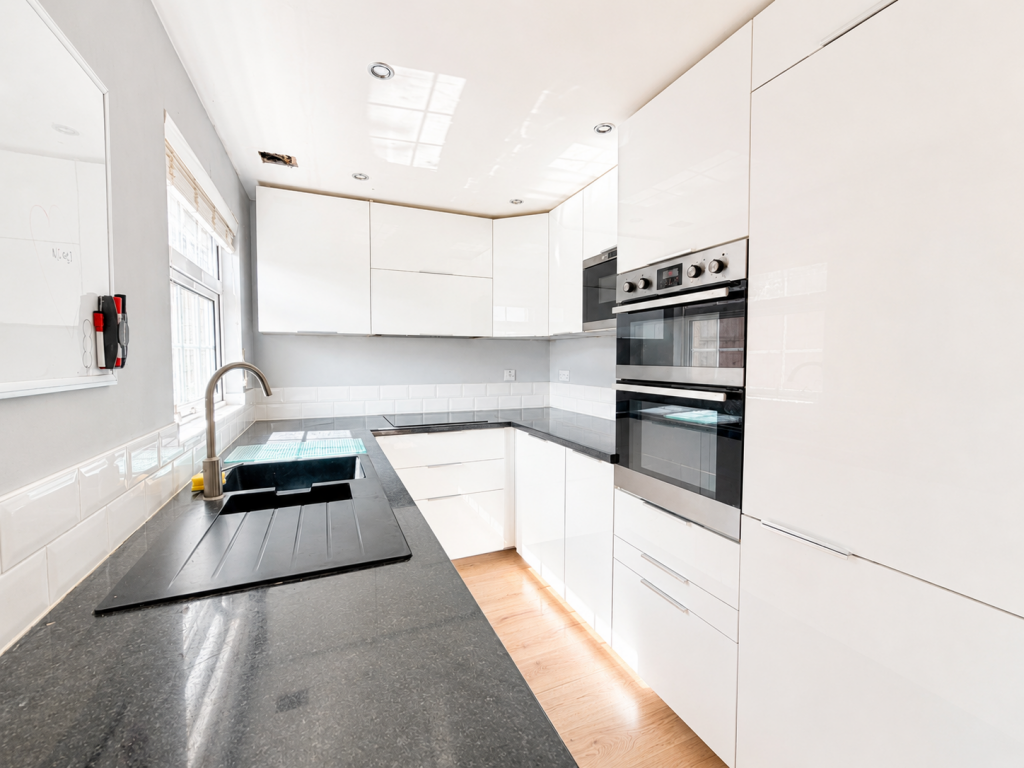House in Derby - View 4