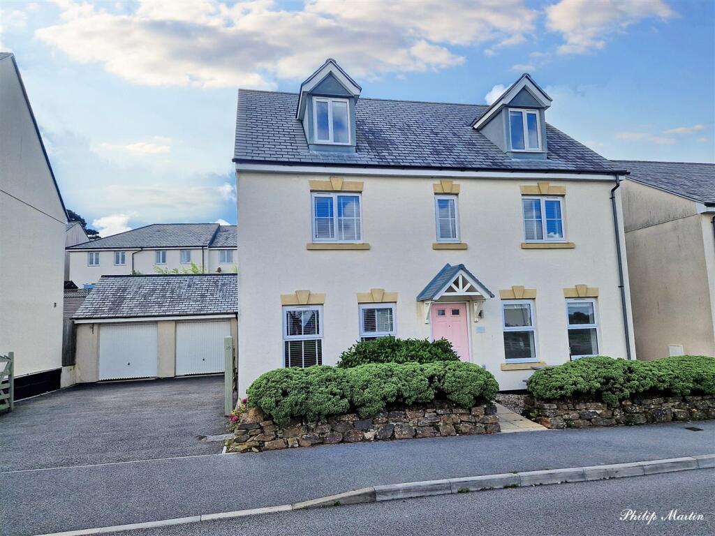 Main image of property: Park Kres, St. Agnes