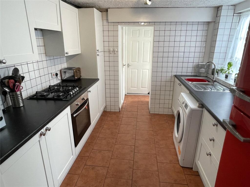 Boden Street, Chard, Somerset, TA20 photo 3
