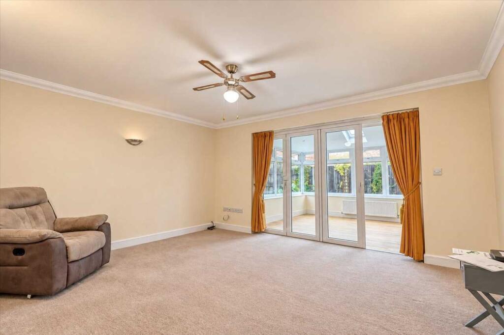 House in Great Clacton - View 4