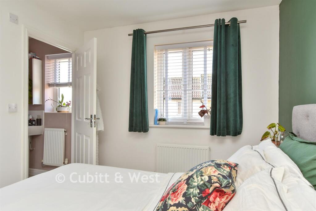 House in Arun, Yapton - More