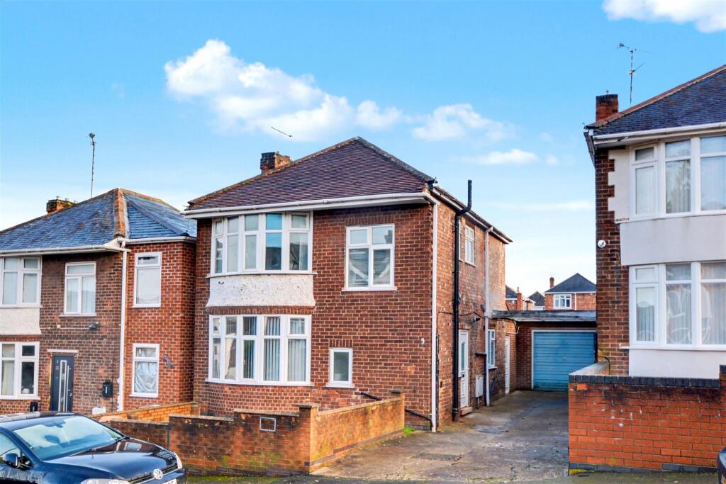 Main image of property: Ferndale Road, Bakersfield, Nottingham, NG3 7BE