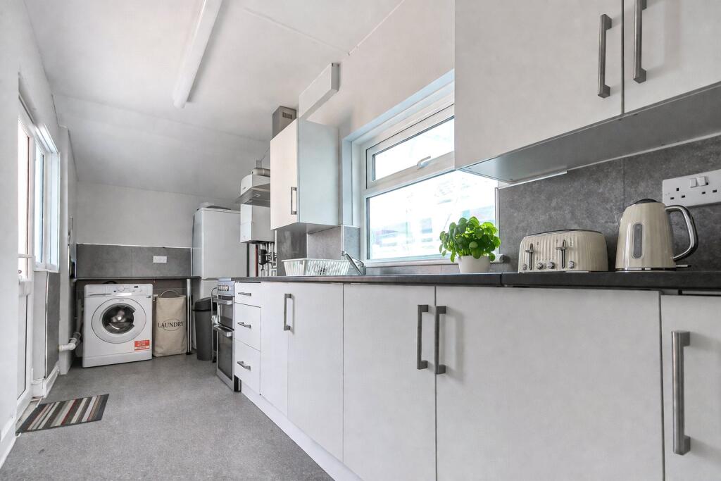 House in Bristol, Horfield - More