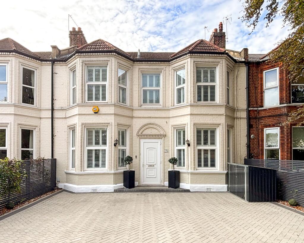 Main image of property: Hither Green Lane, London, SE13