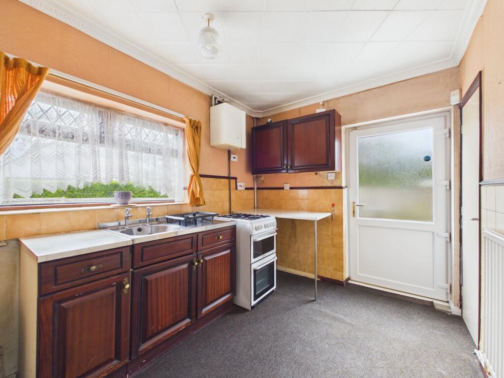 House in Ashfield, Sutton in Ashfield, Nottinghamshire - More