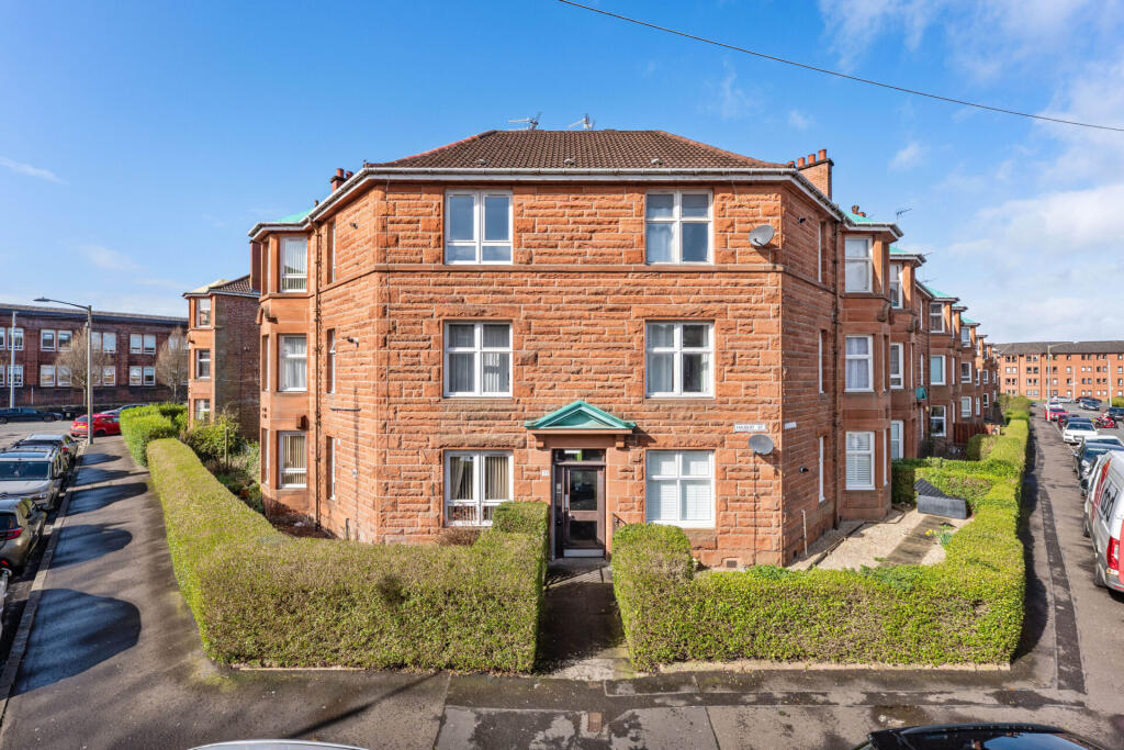 Main image of property: 1/2, 22 Halbert Street, Shawlands, G41 3TZ