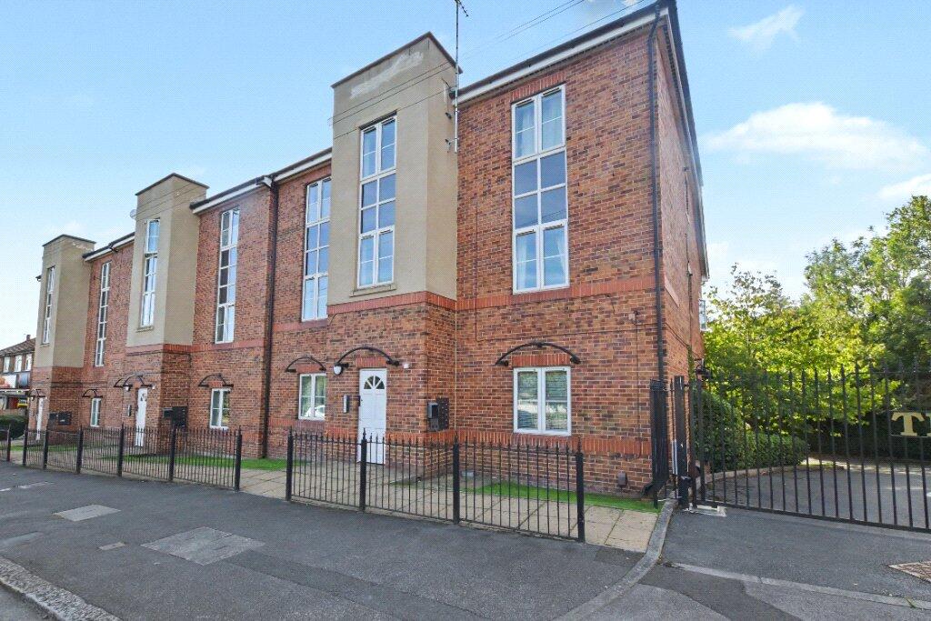 2-bed flat on The Grange, 211 Stanningley Road, Armley, Leeds, £110,000