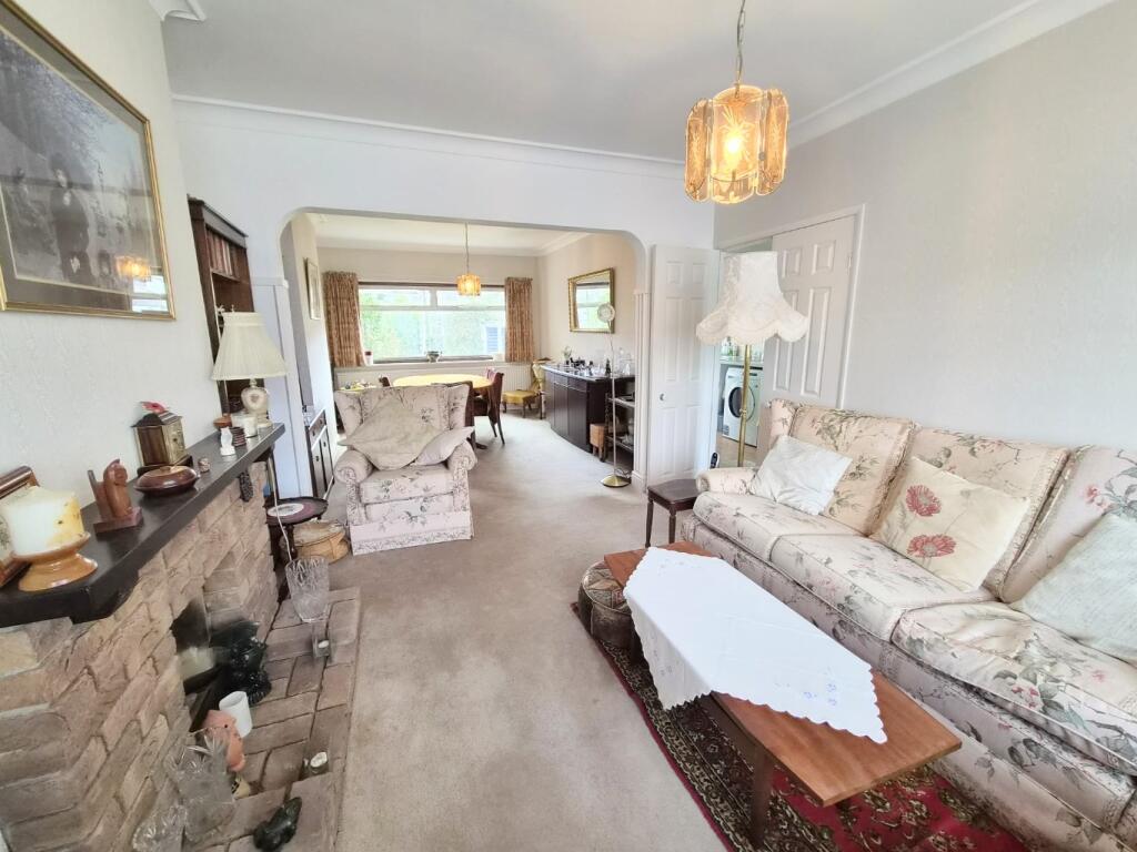 Broadlands Road, Hockley, Essex photo 5