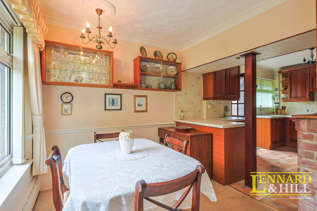 House in Romford - View 5