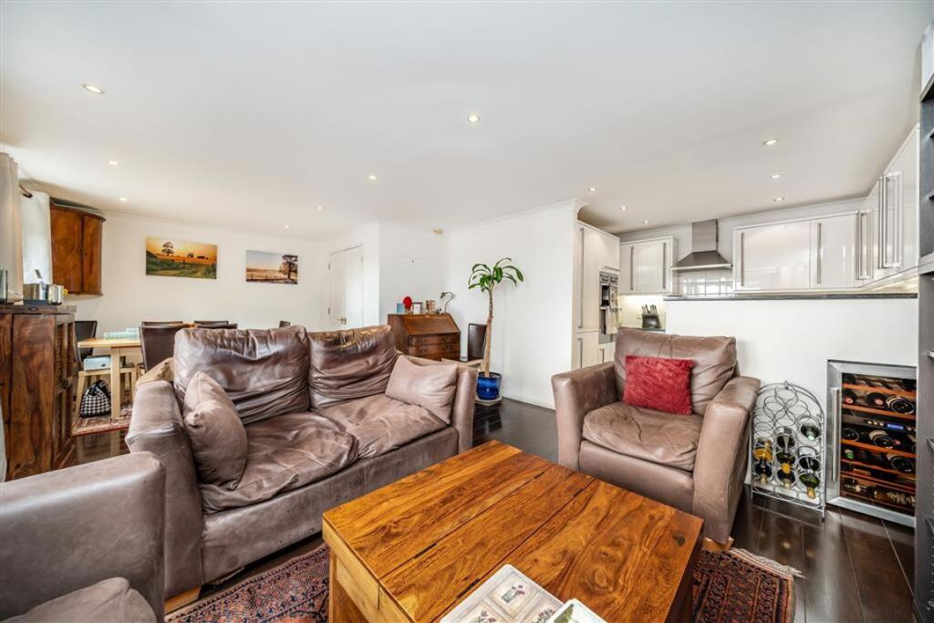 Main image of property: Jardine Road, The Highway