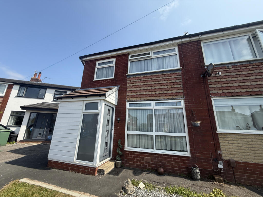 Main image of property: Maple Grove, Warton, PR4