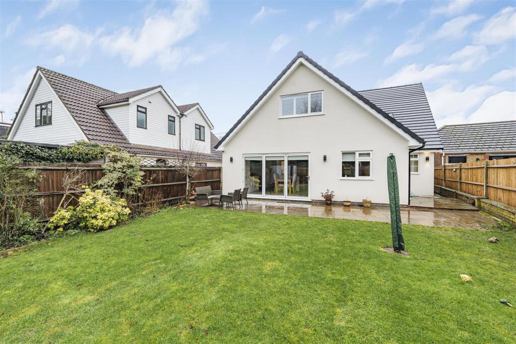 Additional image 20 of Oakwood Road, Bricket Wood, St. Albans