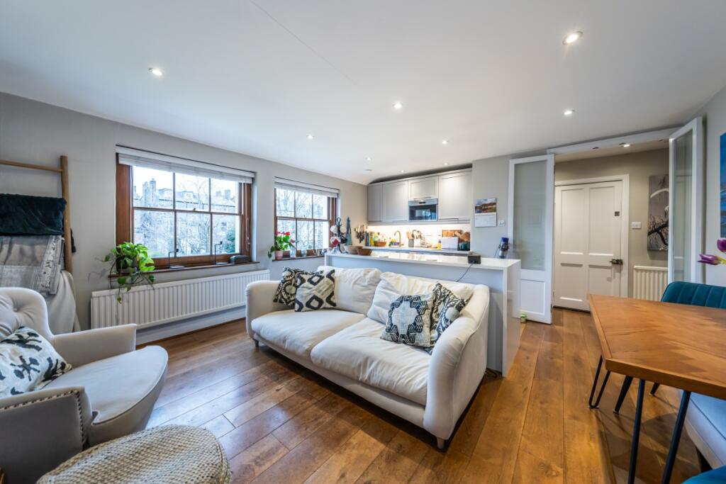 Main image of property: Victoria Rise London SW4