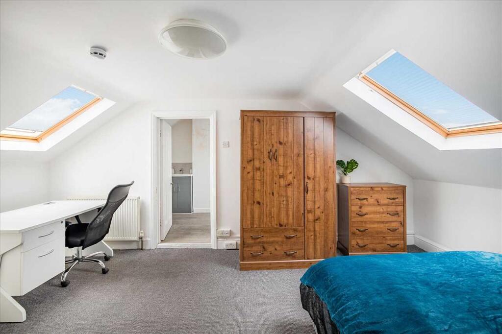 Main image of property: North Road East, Plymouth