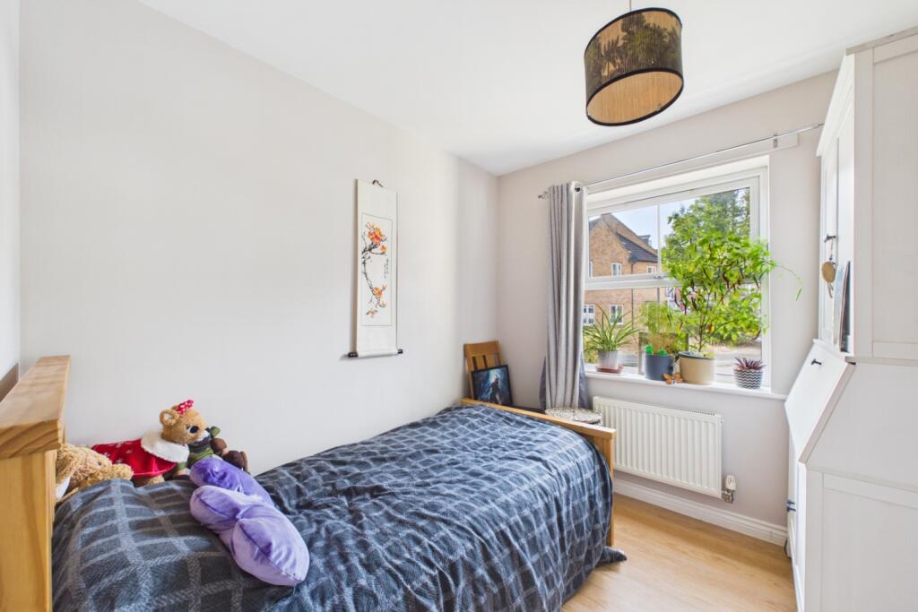 Apartment in Luton - View 5