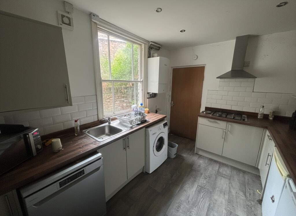 Main image of property: Hope Drive - 5 Bed Inc Bills, The Park, East Midlands, NG7