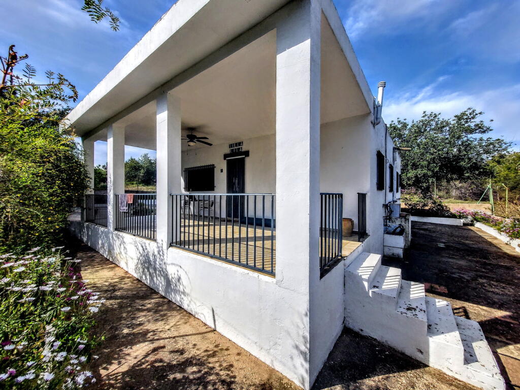 Main image of property: Valencia, Valencia, Montserrat