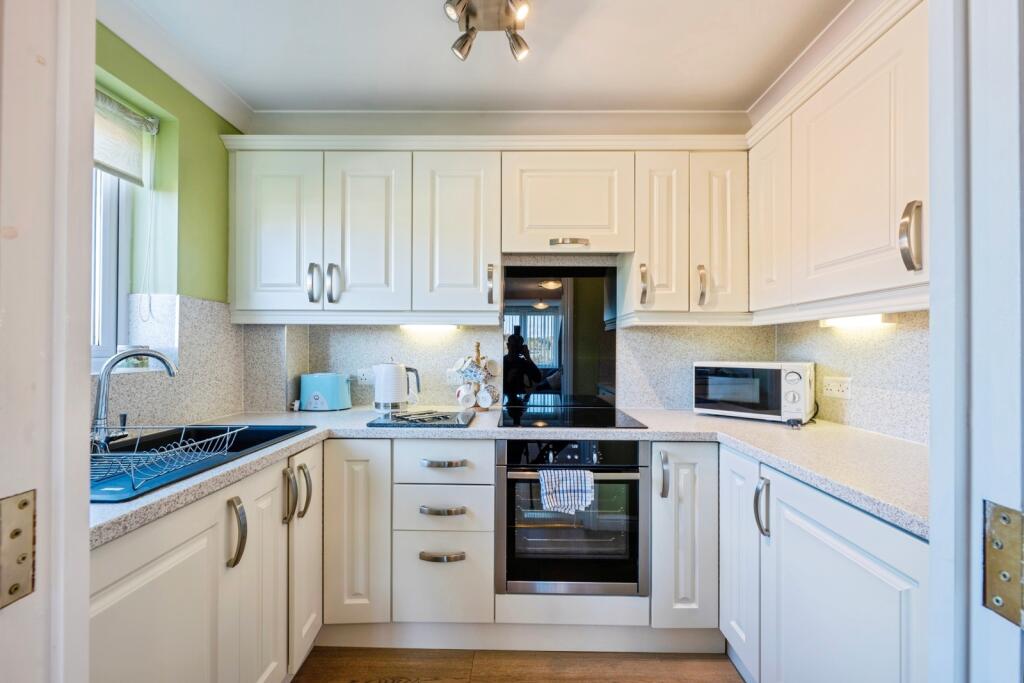 Apartment in Durham - View 4