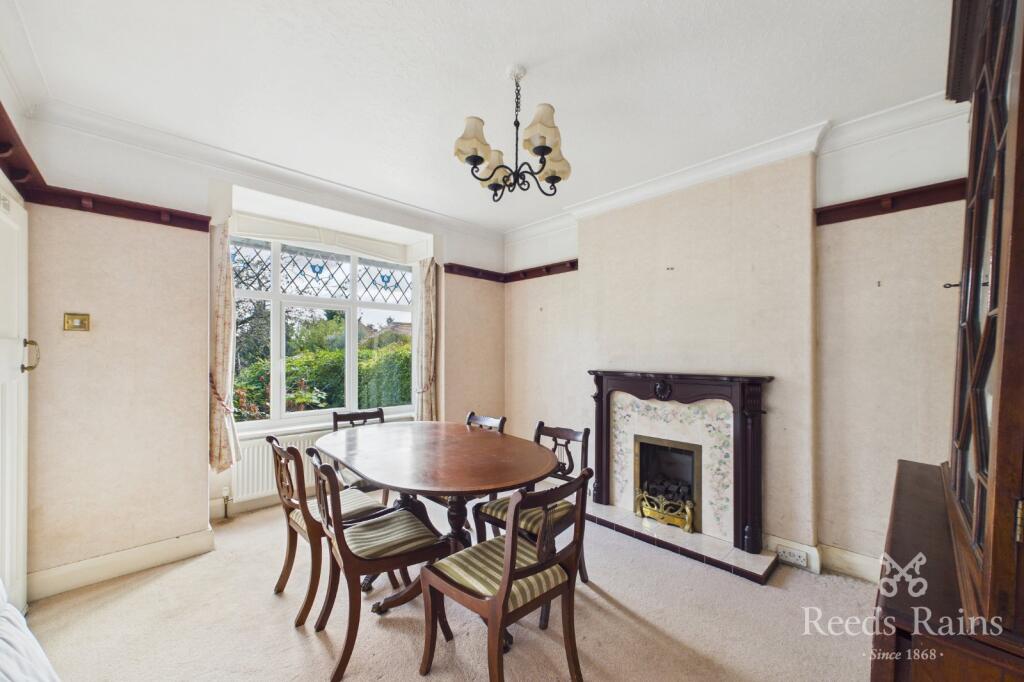 House in Wakefield, West Yorkshire - View 4