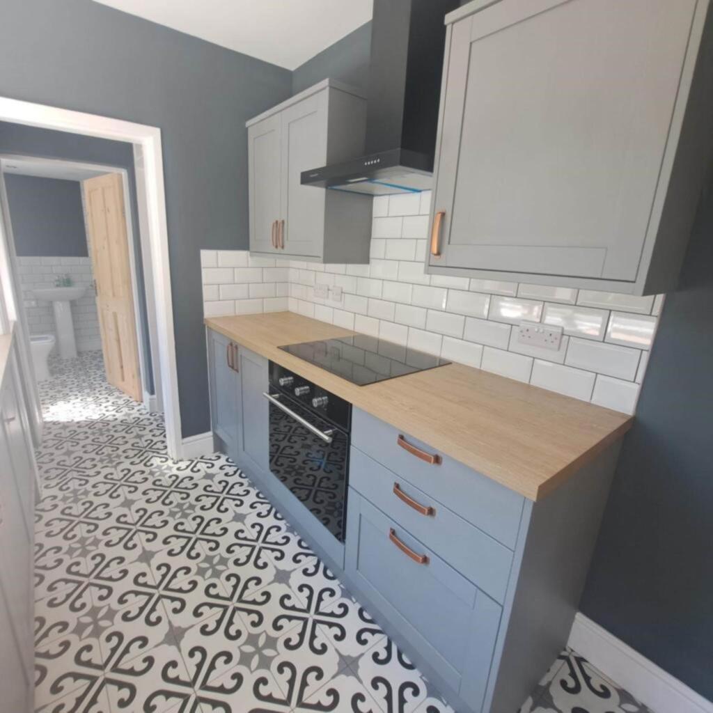 House in Sheffield - View 5
