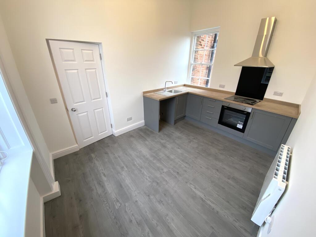 Main image of property: Queens Head Chambers, Newark